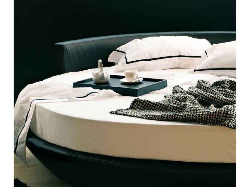 Итальянская кровать LOVEBOAT фабрики Domedziioni  