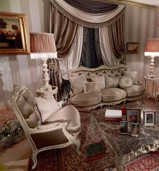 Итальянская мягкая мебель La Boutique фабрики Asnaghi Interiors