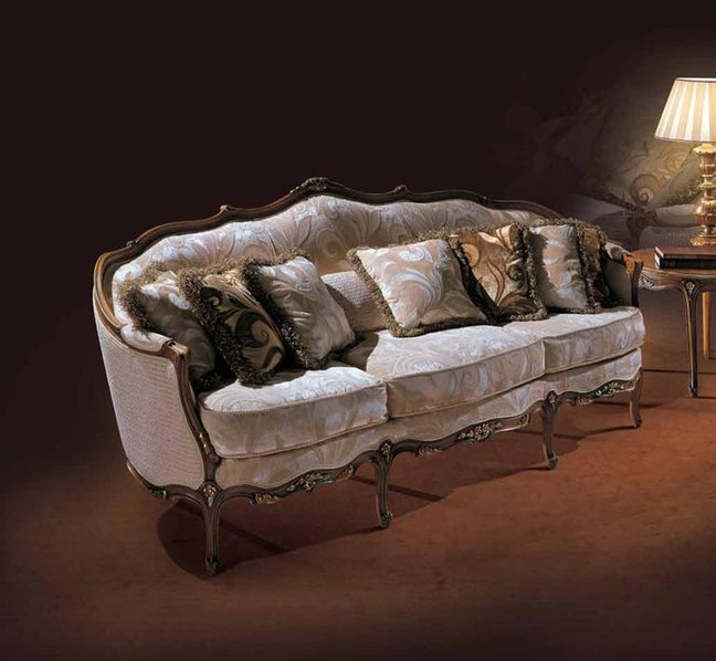 Итальянская мягкая мебель LUIGI XV фабрики ANGELO CAPPELLINI