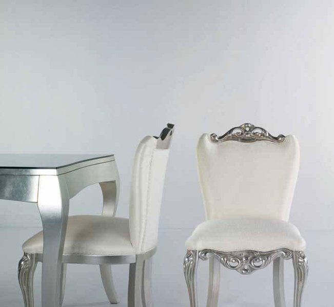 Итальянские столы и стулья Graffiti фабрики Piermaria