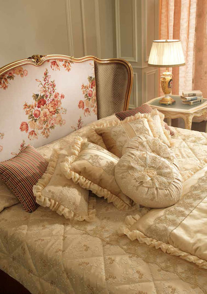 Итальянская кровать La Vie En Rose фабрики BEDDING