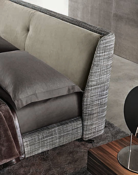 Итальянская кровать SPENCER фабрики MINOTTI