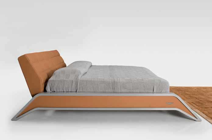 Итальянская кровать V023 фабрики ASTON MARTIN