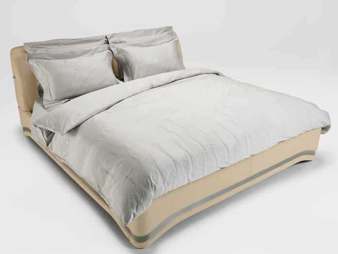 Итальянская кровать V035 фабрики ASTON MARTIN