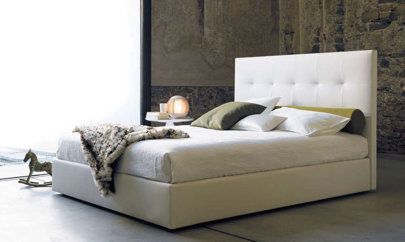 Итальянская кровать Veles фабрики Biba Salotti