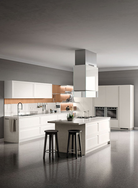 Итальянская кухня CARATTERE 02 фабрики SCAVOLINI