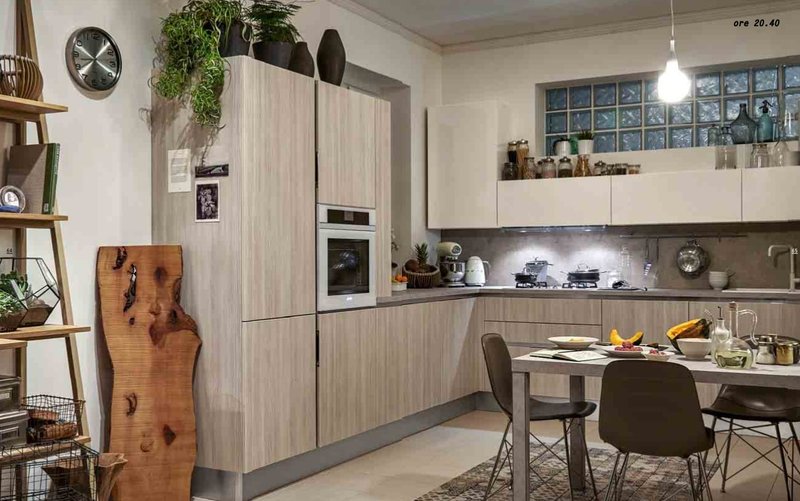 Итальянская кухня CARRERA 06 фабрики VENETA CUCINE