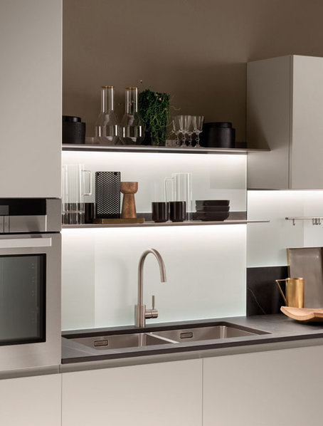 Итальянская кухня DeLinea 05 фабрики SCAVOLINI