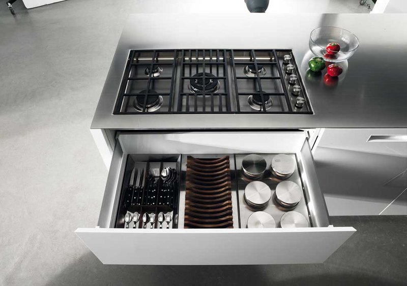 Итальянская кухня LIMHA EUROLUX фабрики MITON CUCINE