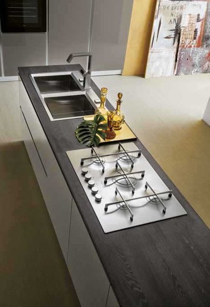 Итальянская кухня MYGLASS 03 фабрики GICINQUE CUCINE