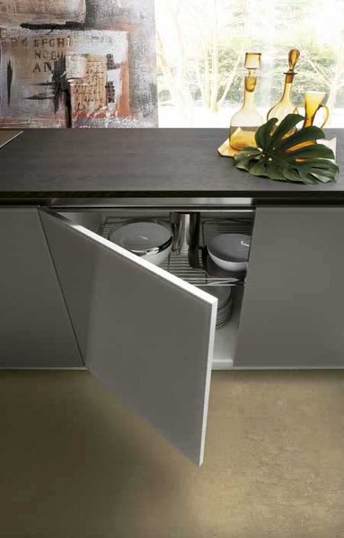 Итальянская кухня MYGLASS 03 фабрики GICINQUE CUCINE