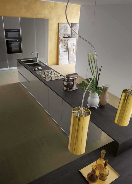 Итальянская кухня MYGLASS 03 фабрики GICINQUE CUCINE