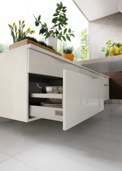 Итальянская кухня ONDA 03 фабрики GICINQUE CUCINE