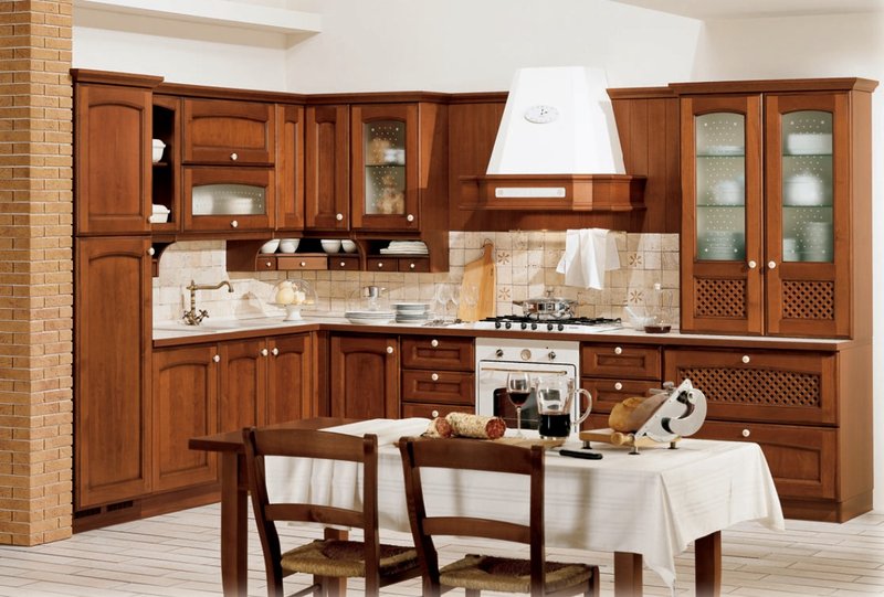 Итальянская кухня VILLA D'ESTE 01 фабрики VENETA CUCINE