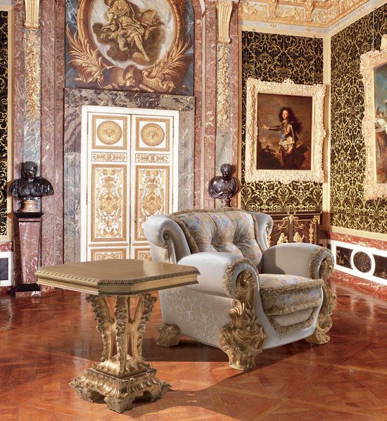Итальянская мягкая мебель TIFFANY фабрики EGIDIO LUNARDELLI