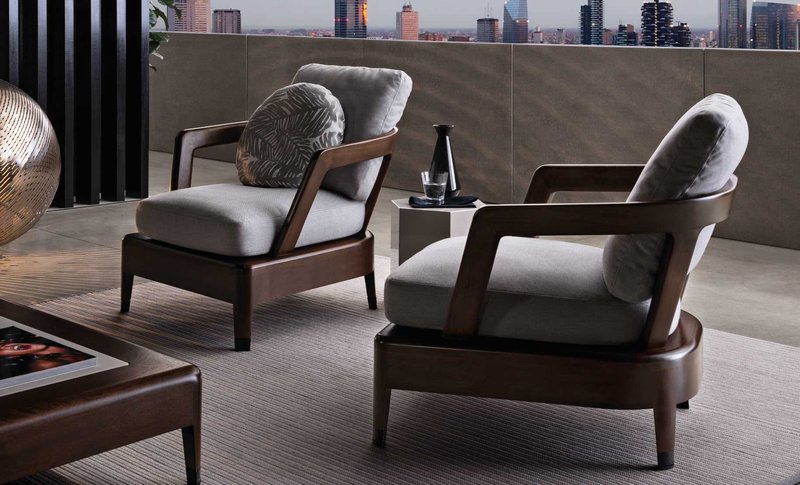 Итальянское кресло VIRGINIA фабрики MINOTTI