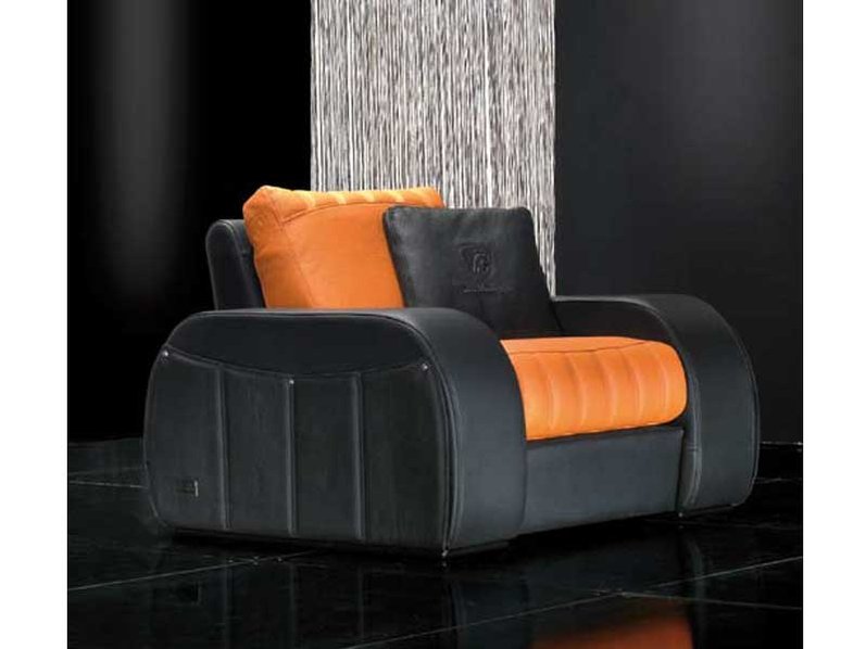Итальянская мягкая мебель Zandvoort S фабрики TONINO LAMBORGHINI