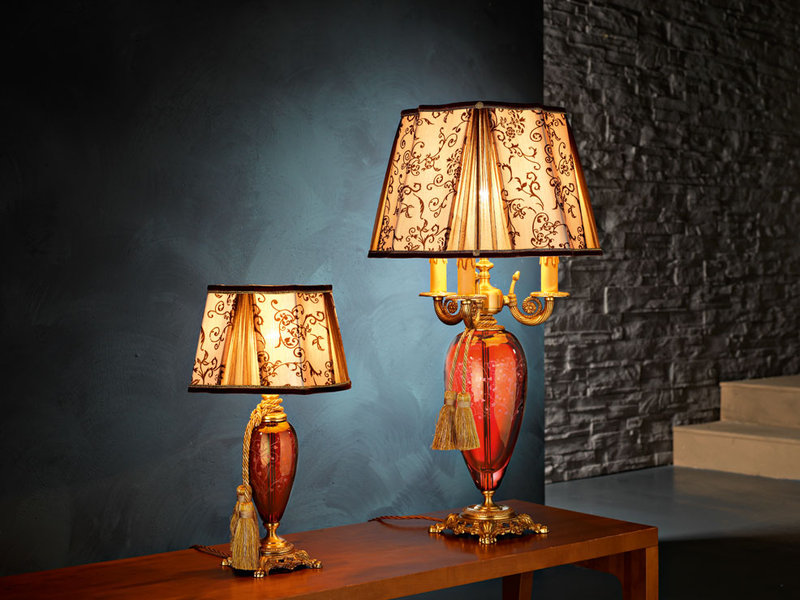 Итальянская настольная лампа  LADY LP1 / Ruby - Ornament фабрики EUROLUCE LAMPADARI