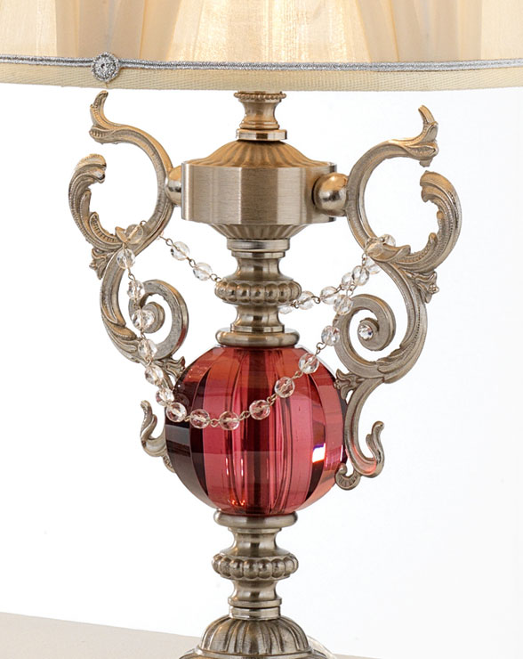Итальянская настольная лампа LYRA lux LP1/Rose фабрики EUROLUCE LAMPADARI