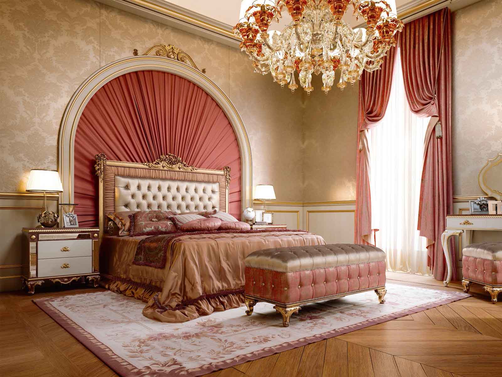 Кровать в стиле Ренессанс