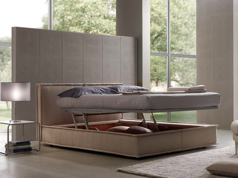 Итальянская кровать Saturnia Linea Collection фабрики BM Style