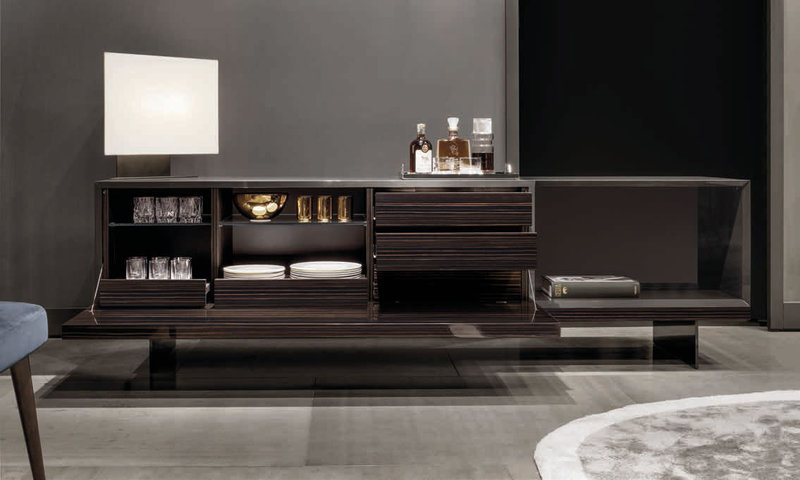 Итальянский буфет LANG 01 фабрики MINOTTI