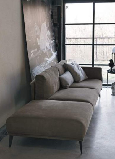 Итальянский диван STILE LIBERO фабрики DOIMO SALOTTI
