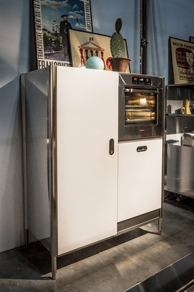 Итальянский холодильник, духовая плита и посудомойка 128 фабрики ALPES INOX