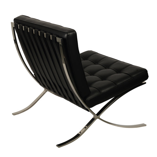 Кресло черное от дизайнера LUDWIG MIES VAN DER ROHE