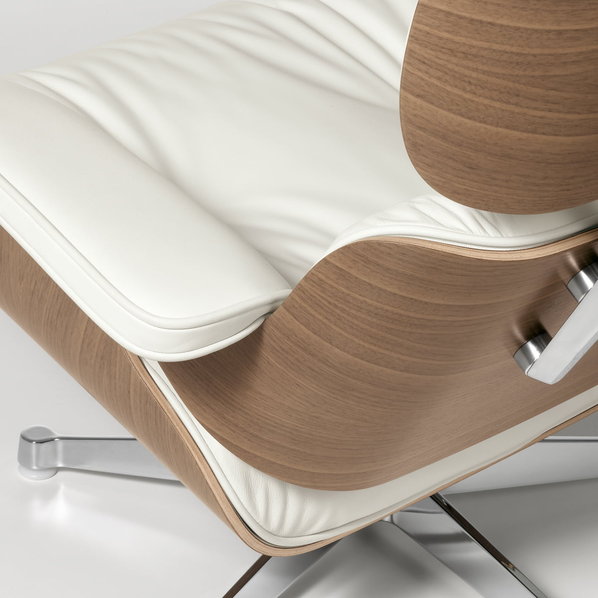 Кресло Eames Style Lounge Chair & Ottoman тепло-белая кожа/орех Premium U.S. version от дизайнера CHARLES & RAY EAMES