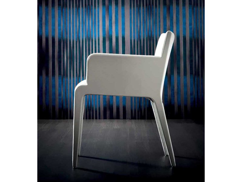Итальянские стулья и кресла  Manhattan фабрики Costantini Pietro
