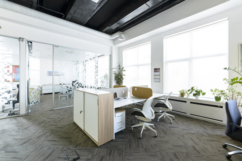 Офисный стол для сотрудников Tour 140 х 70 см от дизайнерской студии Profoffice