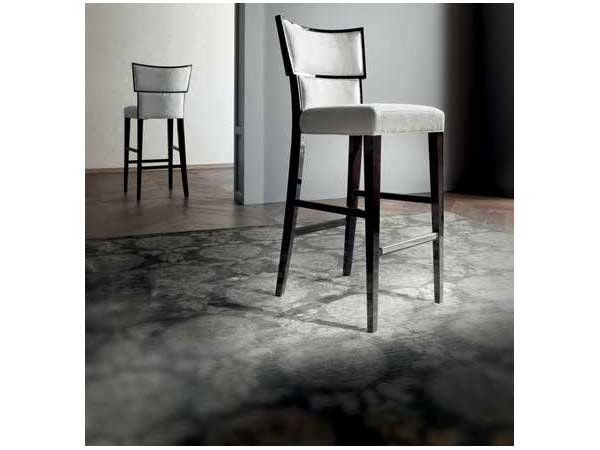 Итальянские стулья и кресла Savoy фабрики Costantini Pietro