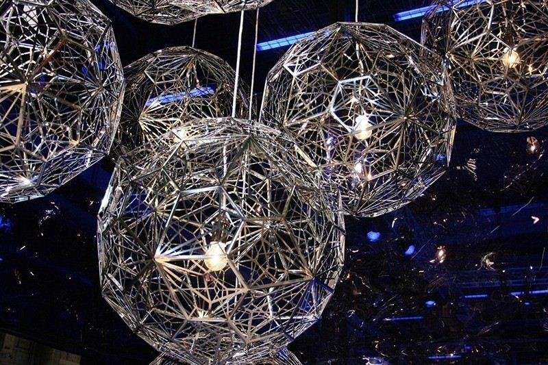 Светильник Etch Web Gold D30 от дизайнера Tom Dixon