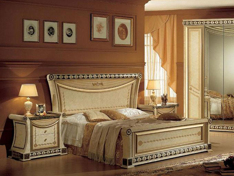 Итальянская спальня Michelangelo фабрики Arredo Classic