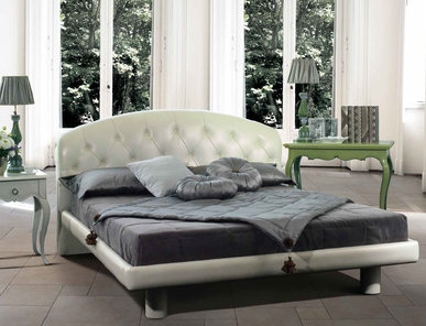 Итальянская кровать Sissi Sweet Collection фабрики Epoque Treci Sallotti
