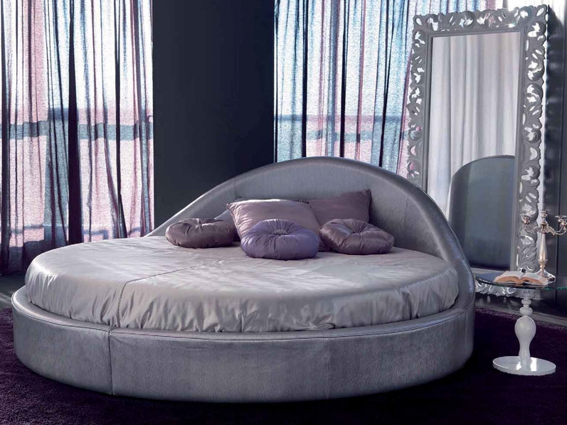 Итальянская кровать Agata фабрики Epoque Must