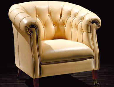 Итальянское кресло Prado Leatherchic Collection фабрики Epoque Egon Frustenberg