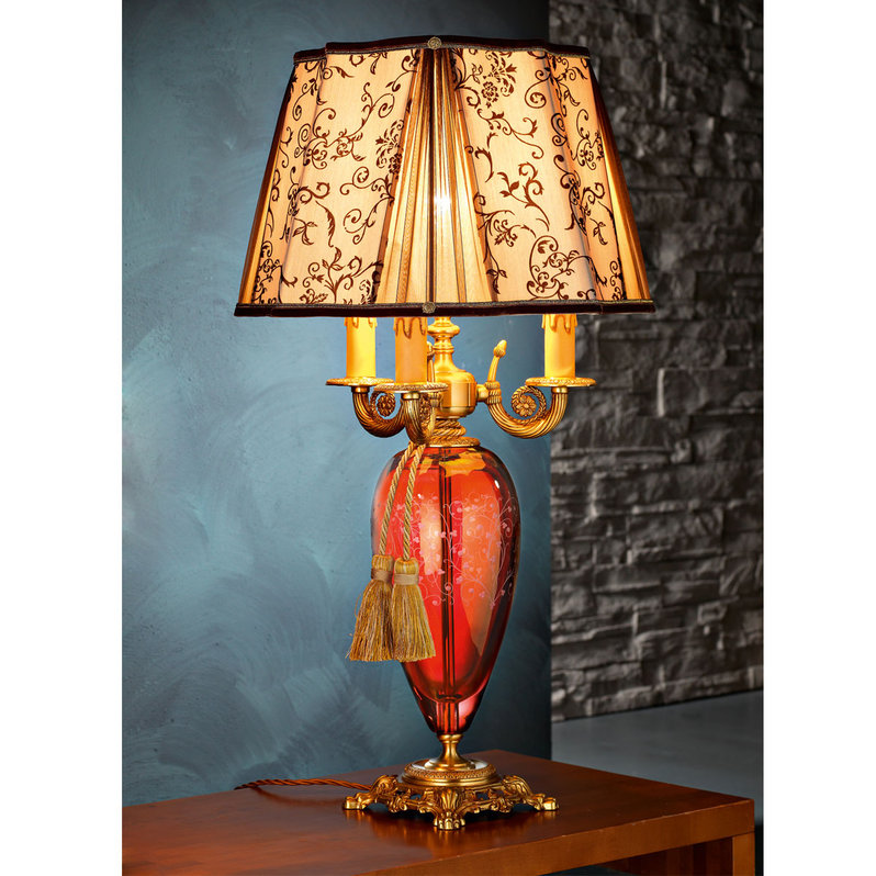 Итальянская настольная лампа LADY LG3+1 / Ruby - Ornament фабрики EUROLUCE LAMPADARI