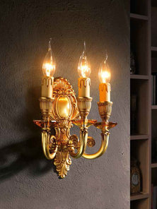 Итальянский бра LUIGI XV A3/Amber фабрики EUROLUCE LAMPADARI