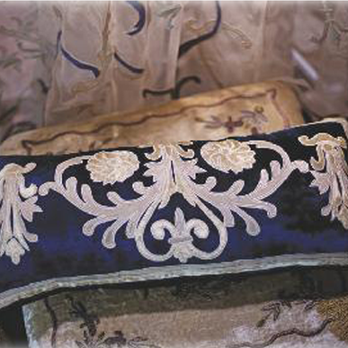 Итальянская подушка Botticelli R-2335 фабрики La Contessinа