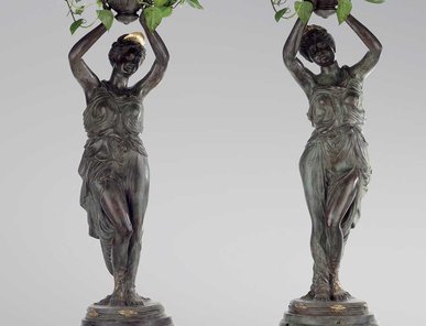 Итальянские бронзовые статуи Venus with flowerpot фабрики Fonderia Artistica Ruocco