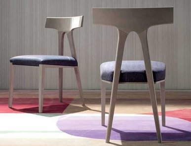 Итальянсикие стулья Flamingo фабрики Costantini Pietro