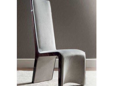 Итальянские стулья Light фабрики Costantini Pietro