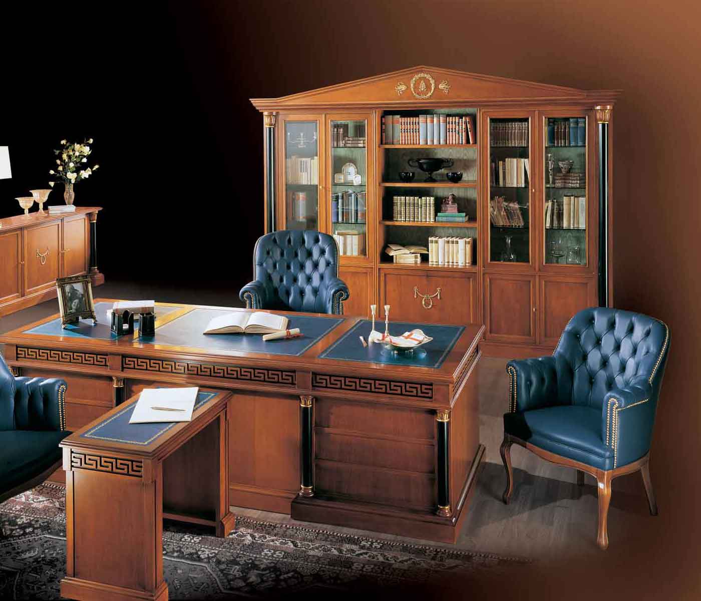 Кресло и кабинет Ezio Bellotti