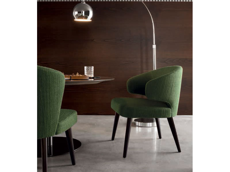 Итальянский стул ASTON LOUNGE фабрики MINOTTI