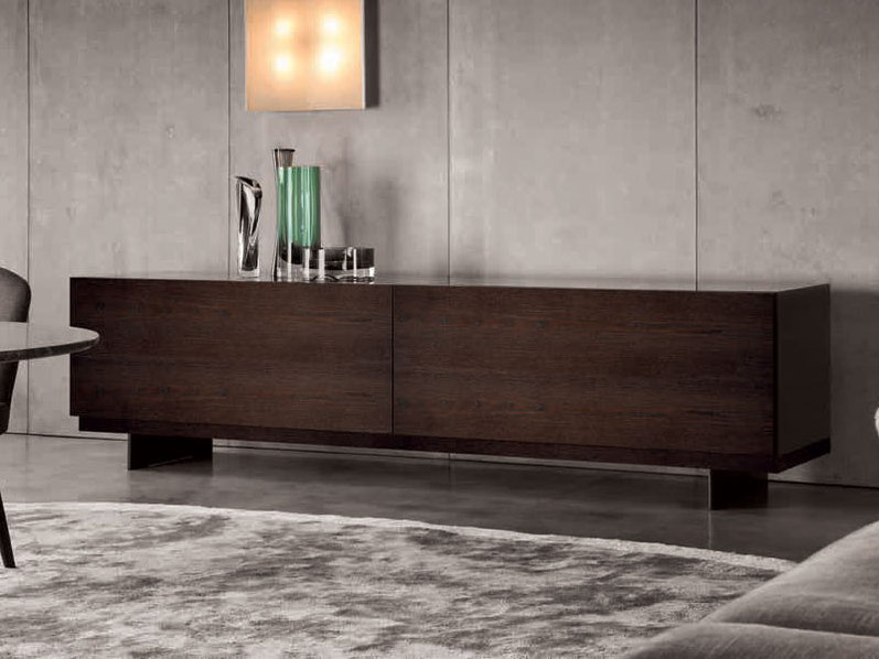 Итальянский буфет LANG 02 фабрики MINOTTI