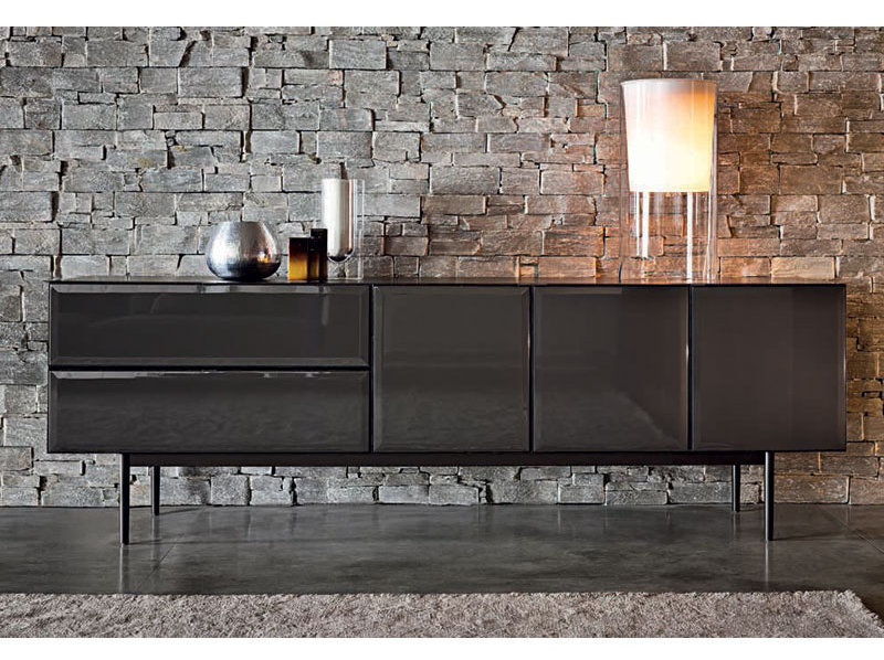 Итальянский буфет MORRISON 02 фабрики MINOTTI