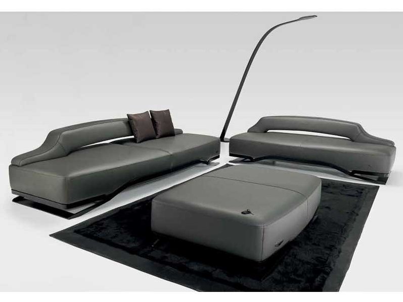 Итальянская мягкая мебель V055 фабрики ASTON MARTIN