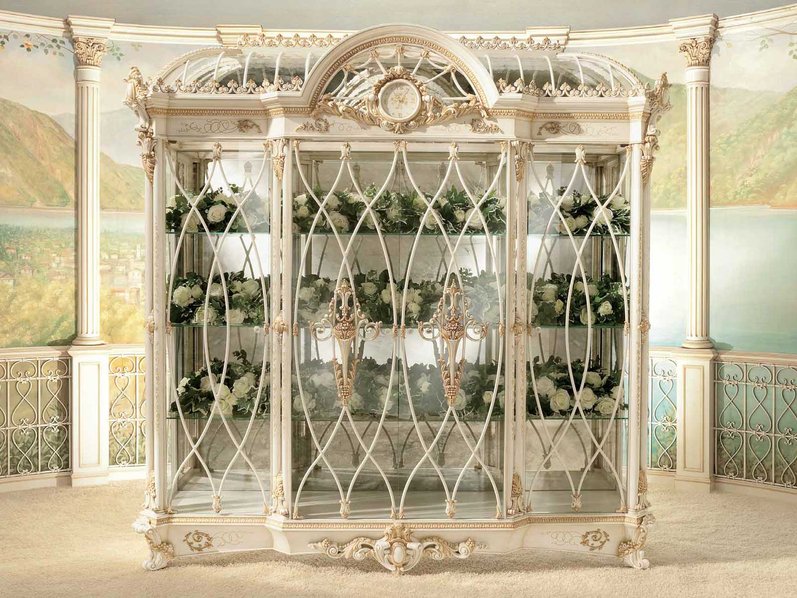 Итальянская витрина GIARDINO ITALIANO 7064 фабрики RIVA